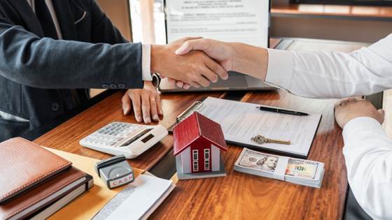 Think a buyer's offer is way too low? Here's how to assess lowball offers.
